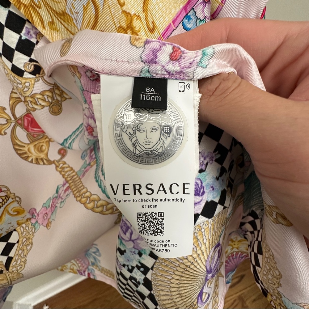 VERSACE KIDS SILK BLOUSE SIZE 6 - Picture 2 of 4